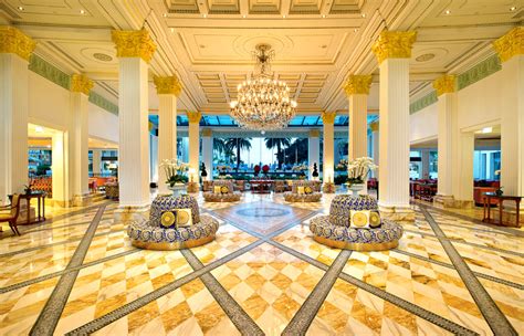 versace gold coast store|gold coast palazzo Versace.